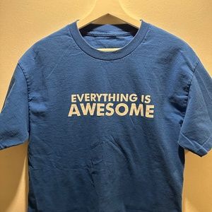 Everything Is Awesome Lego T-Shirt L